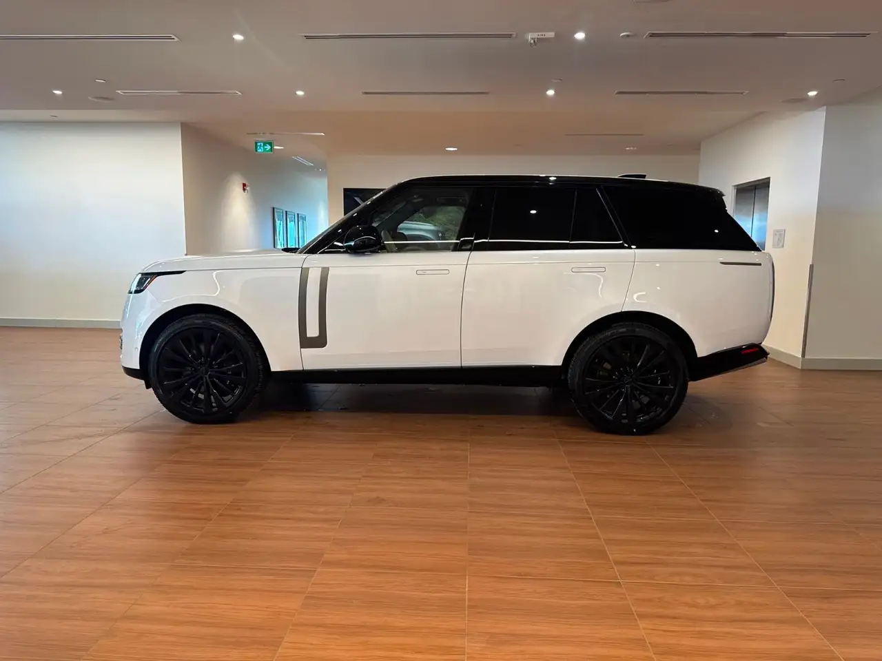 Land Rover Range Rover снимка Land Rover Range Rover