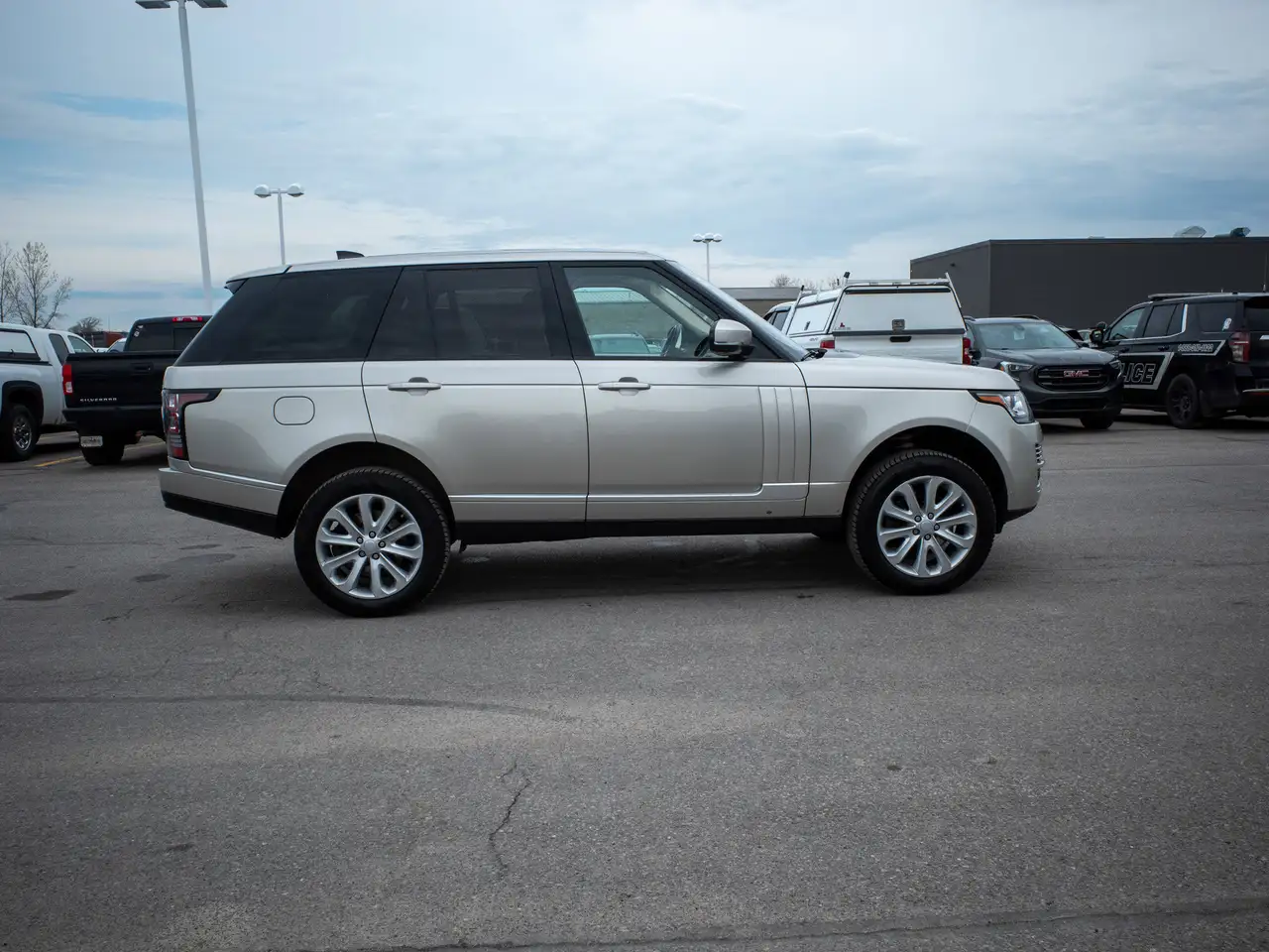 Land Rover Range Rover снимка Land Rover Range Rover