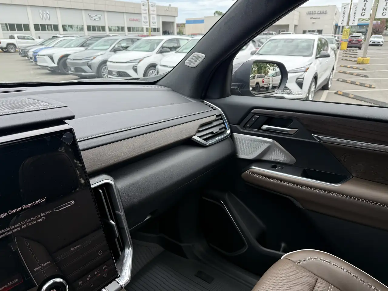 GMC Acadia снимка GMC Acadia