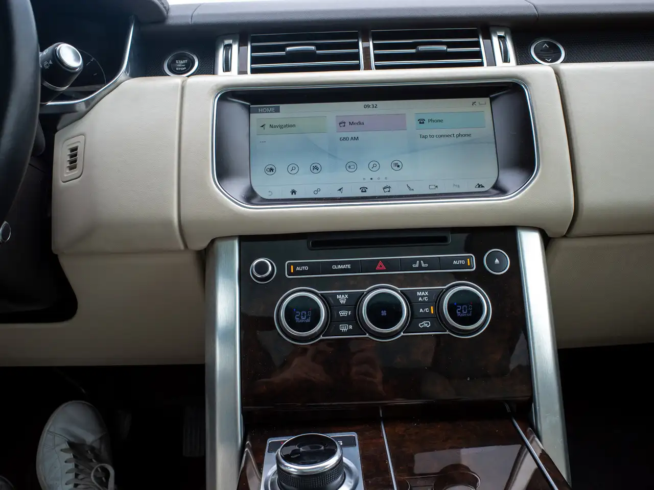 Land Rover Range Rover снимка Land Rover Range Rover
