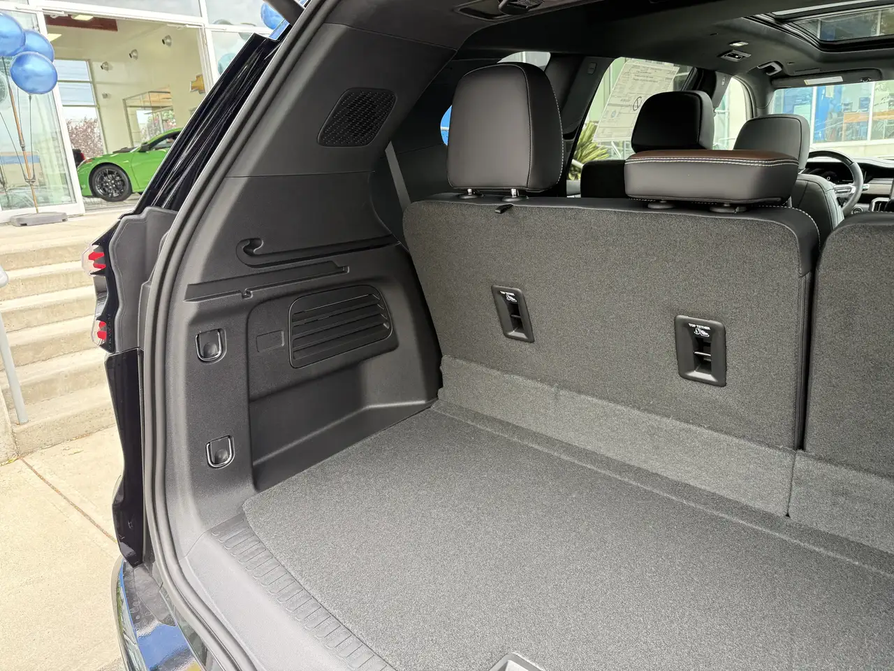 GMC Acadia снимка GMC Acadia