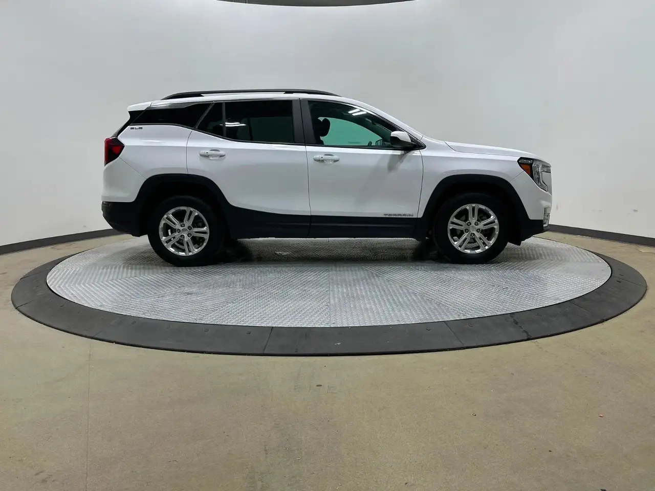 GMC Terrain снимка GMC Terrain