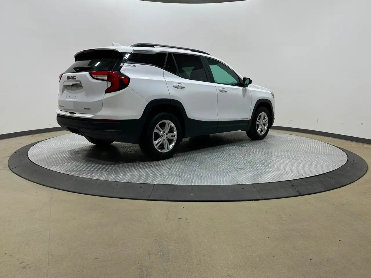 GMC Terrain снимка GMC Terrain