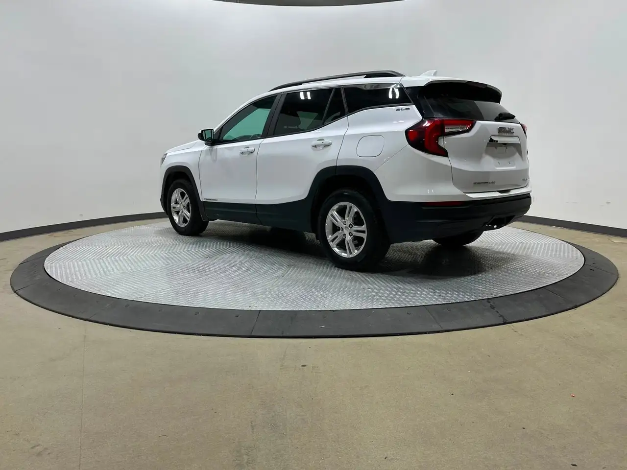 GMC Terrain снимка GMC Terrain