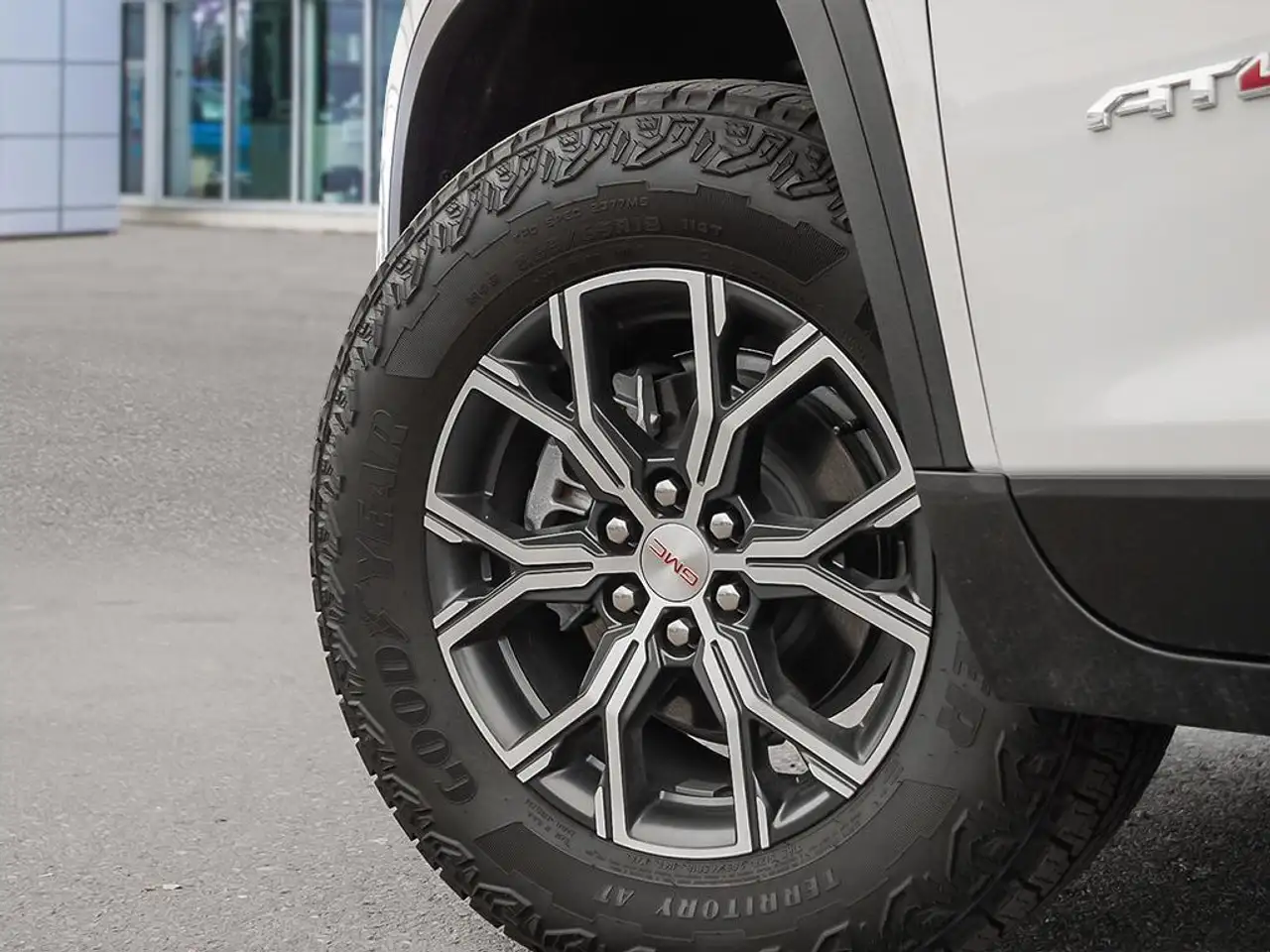 GMC Acadia снимка GMC Acadia