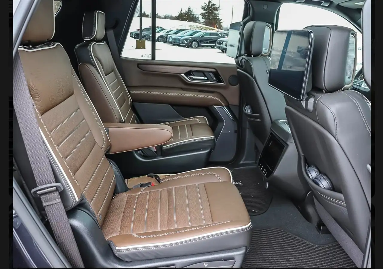 GMC Yukon снимка GMC Yukon
