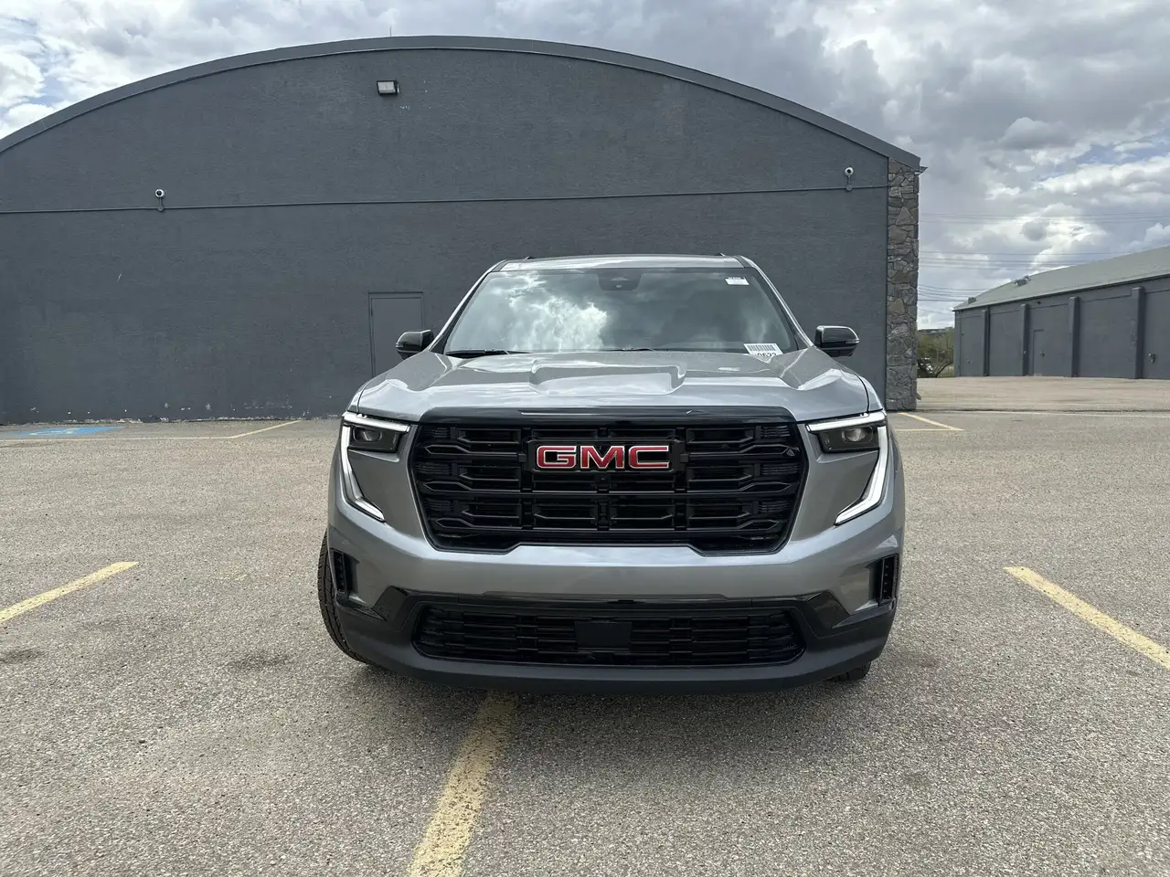 GMC Acadia снимка GMC Acadia