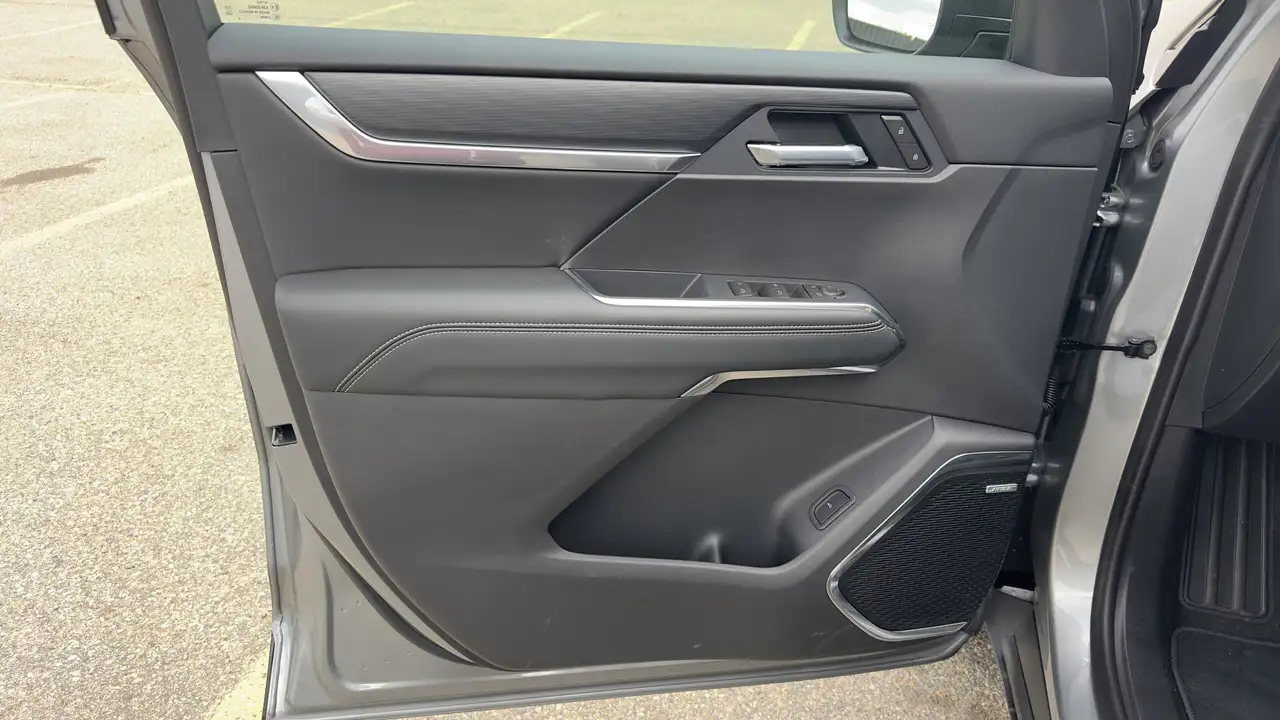 GMC Acadia снимка GMC Acadia