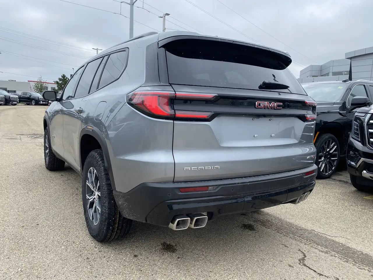 GMC Acadia снимка GMC Acadia