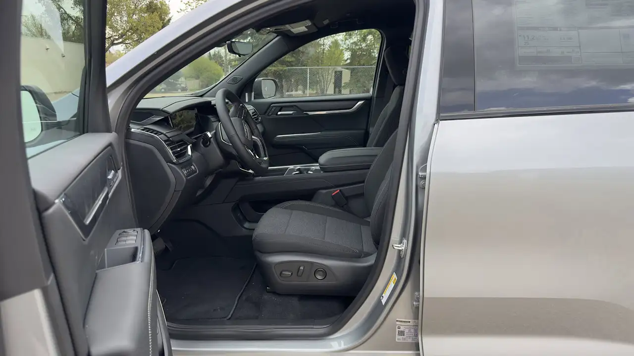 GMC Acadia снимка GMC Acadia