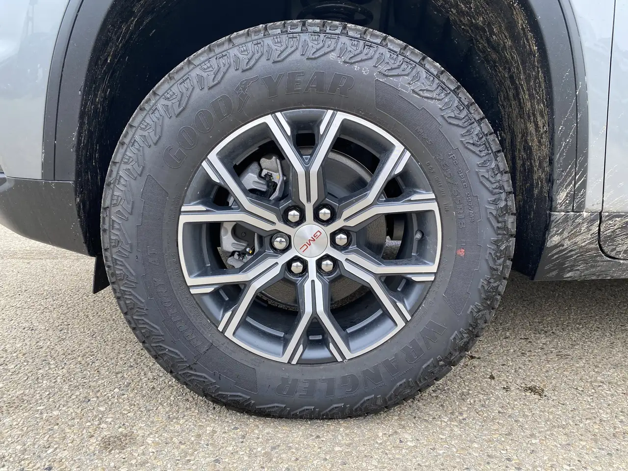 GMC Acadia снимка GMC Acadia