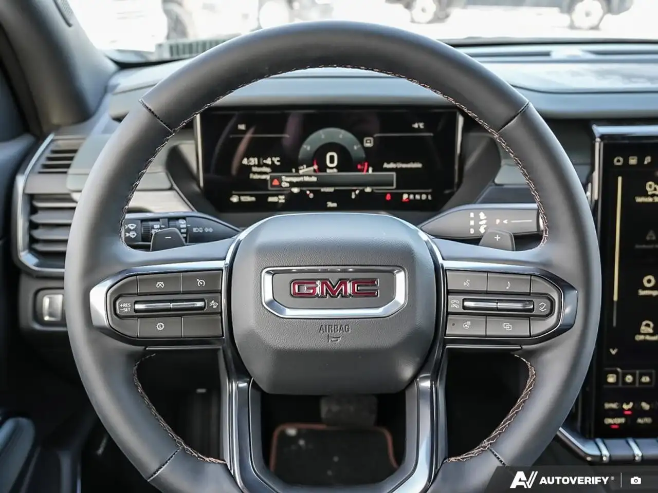 GMC Acadia photo GMC Acadia