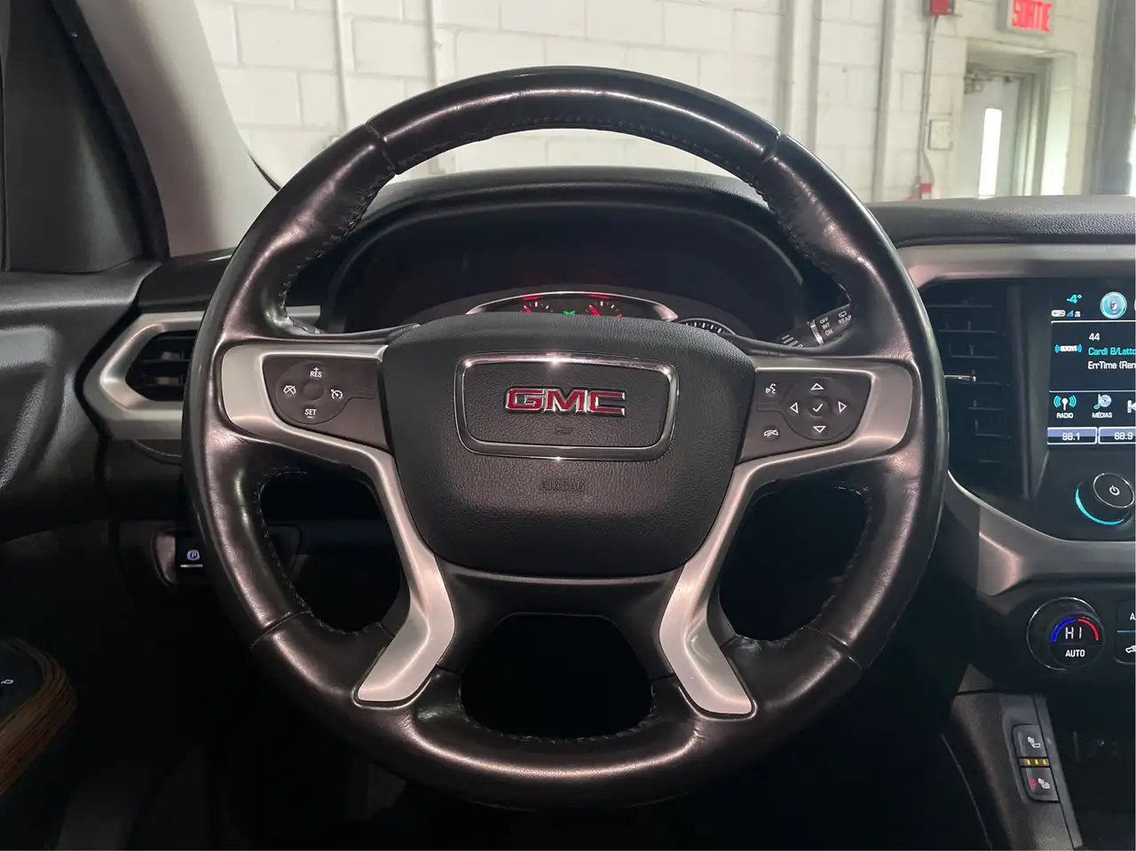 GMC Acadia fotografie GMC Acadia