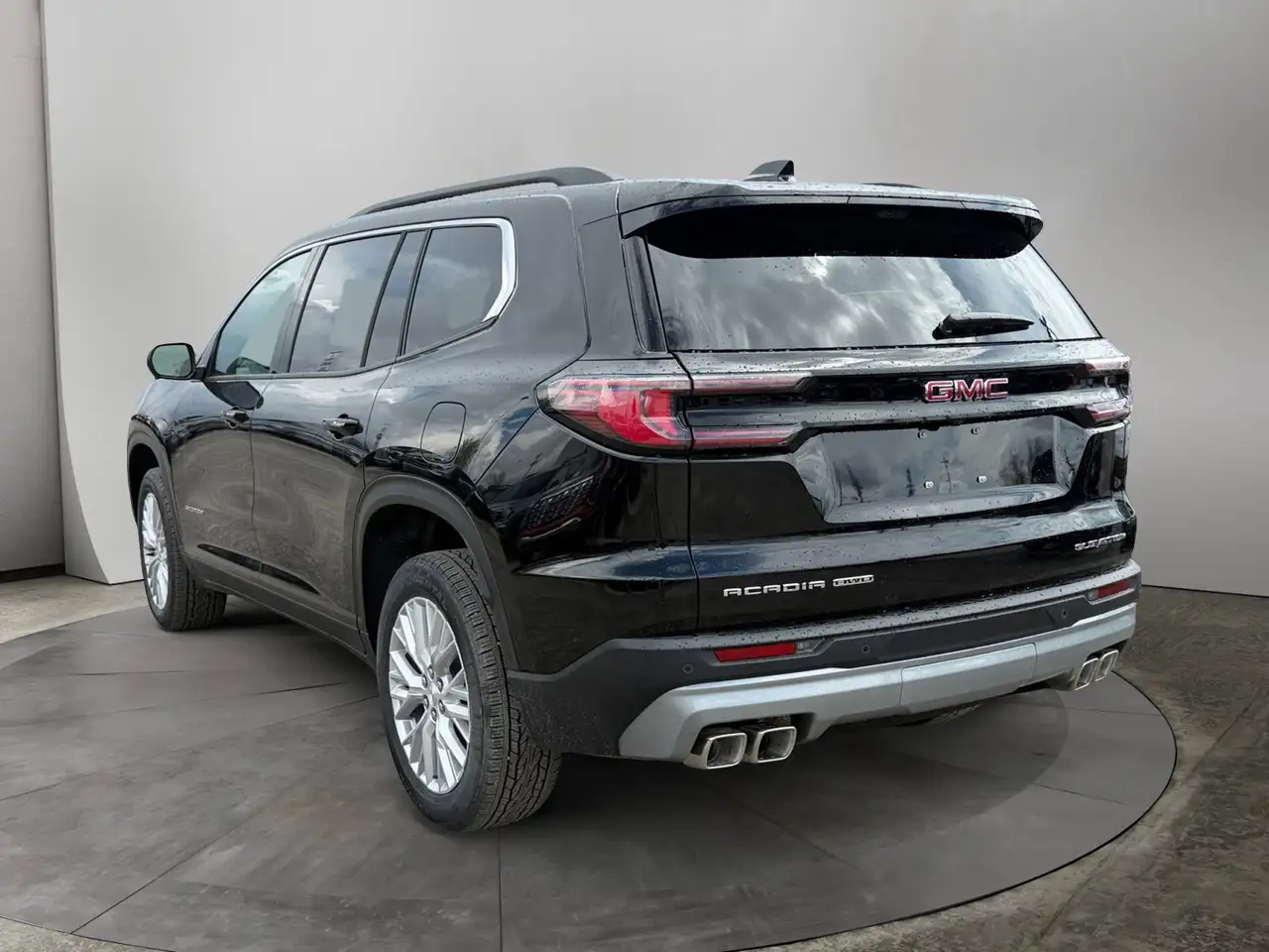 GMC Acadia photo GMC Acadia