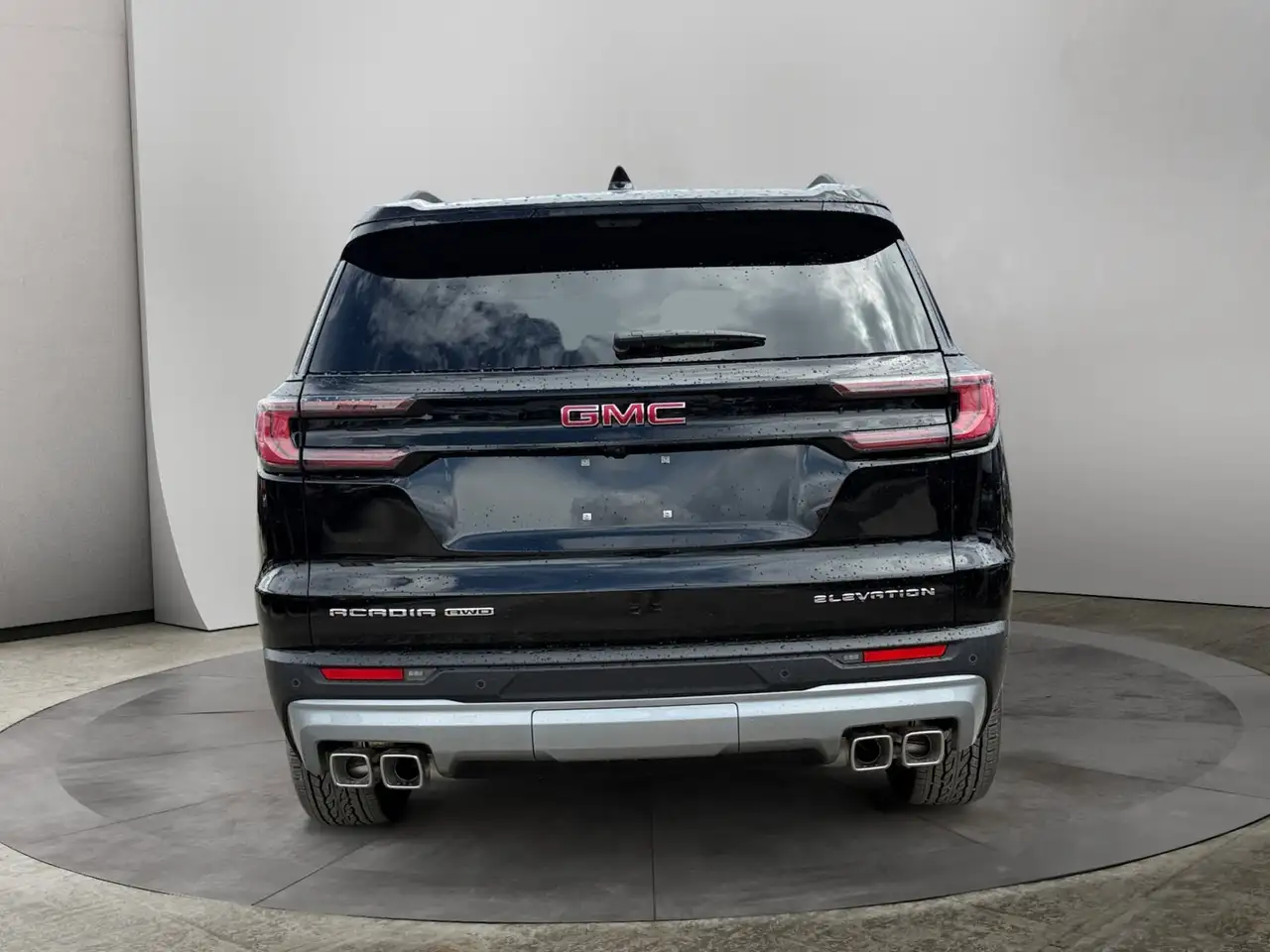 GMC Acadia photo GMC Acadia