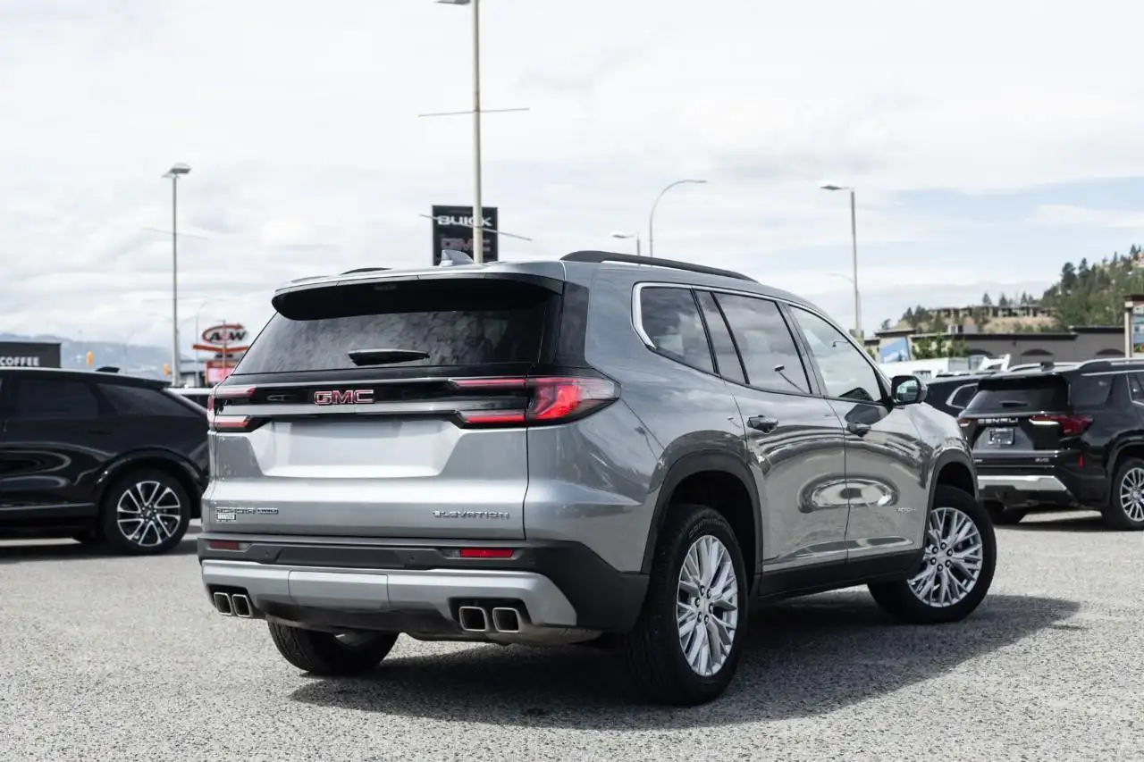GMC Acadia fotografie GMC Acadia