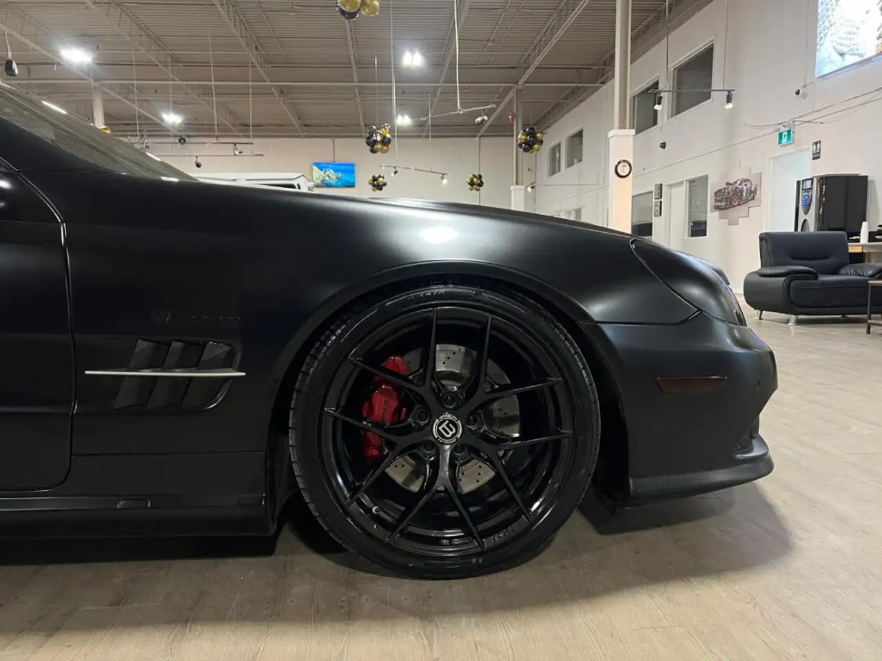 Mercedes-Benz SL снимка Mercedes-Benz SL