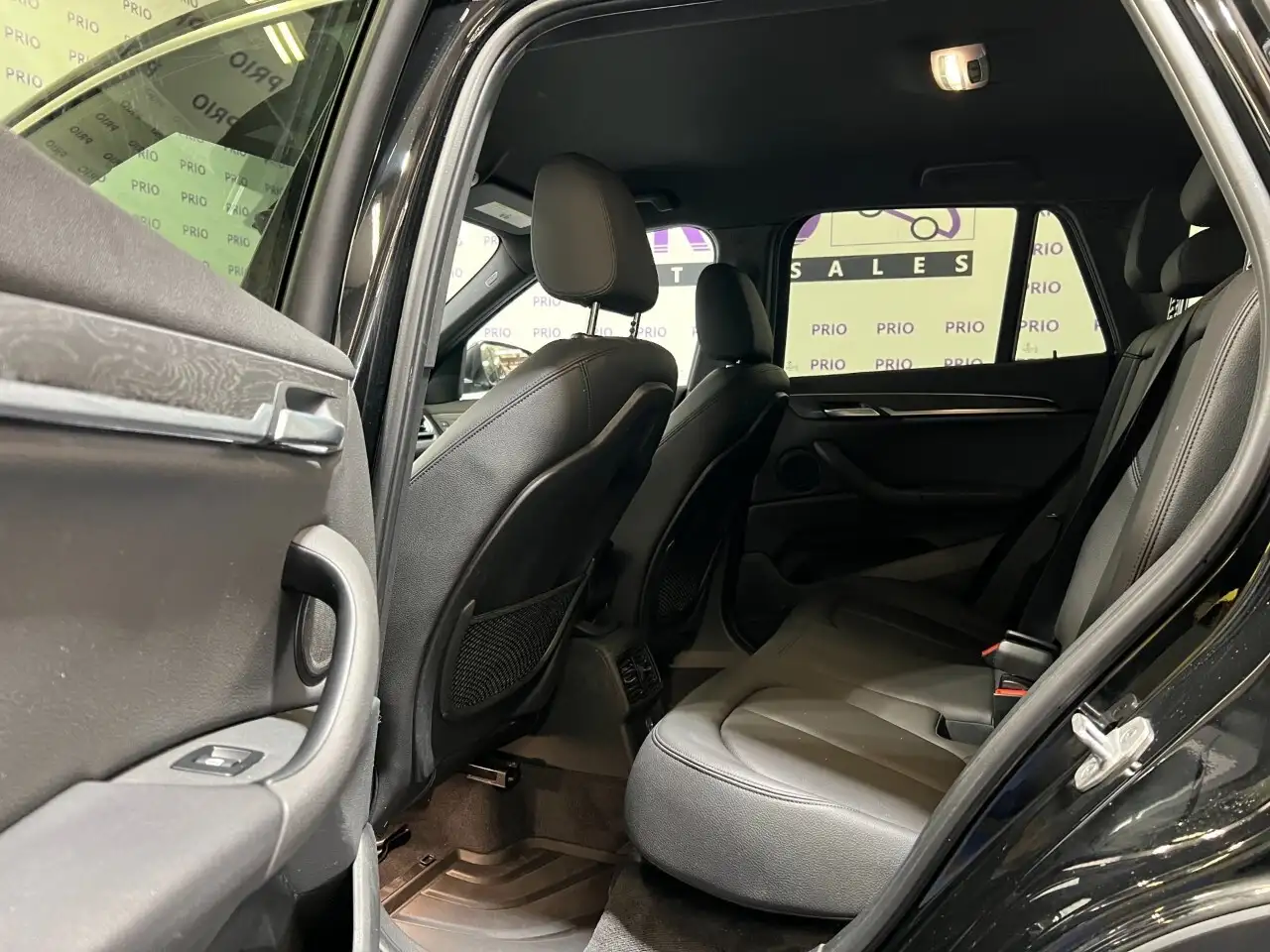 BMW X1 photo BMW X1