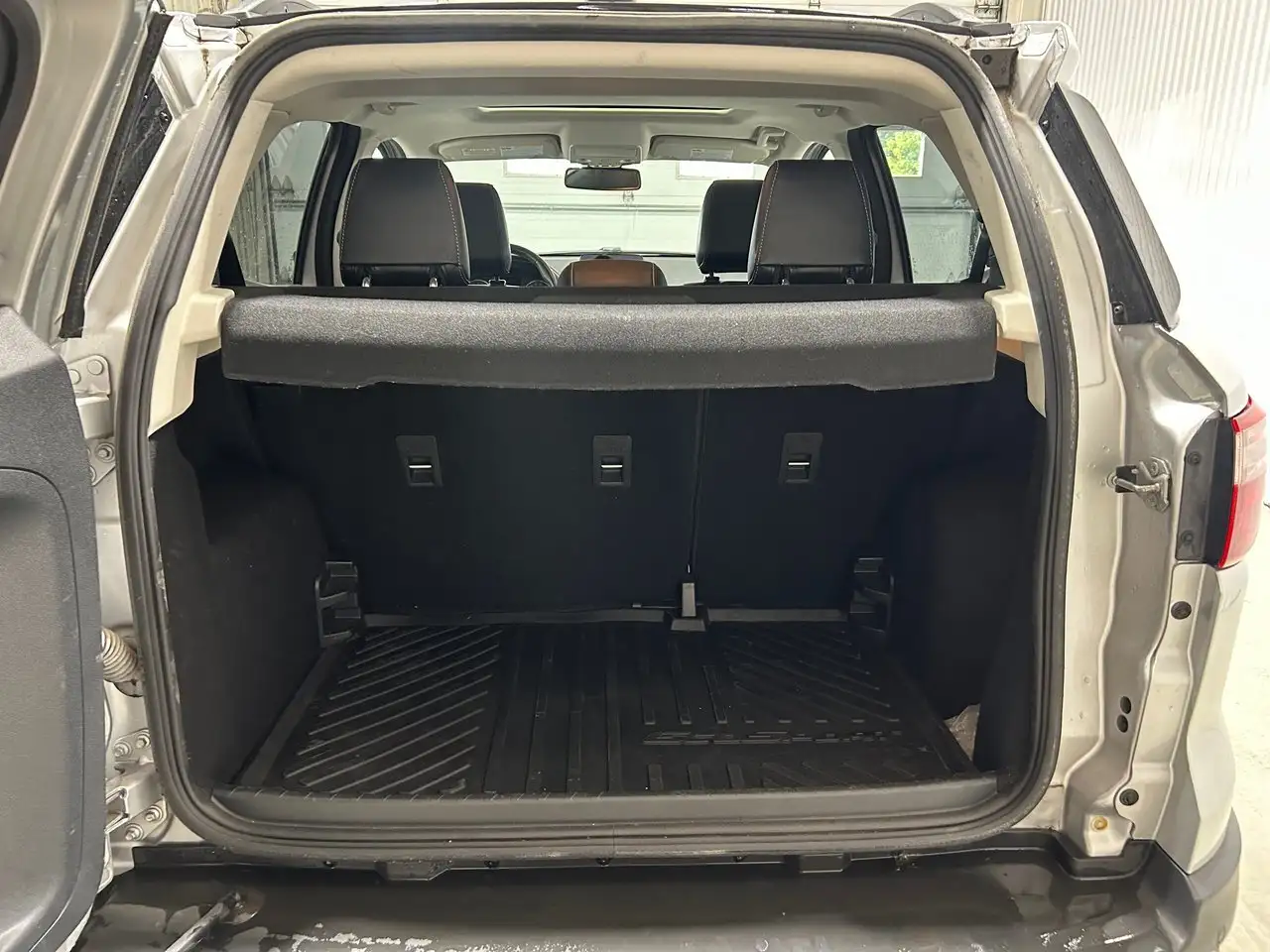 Ford EcoSport снимка Ford EcoSport