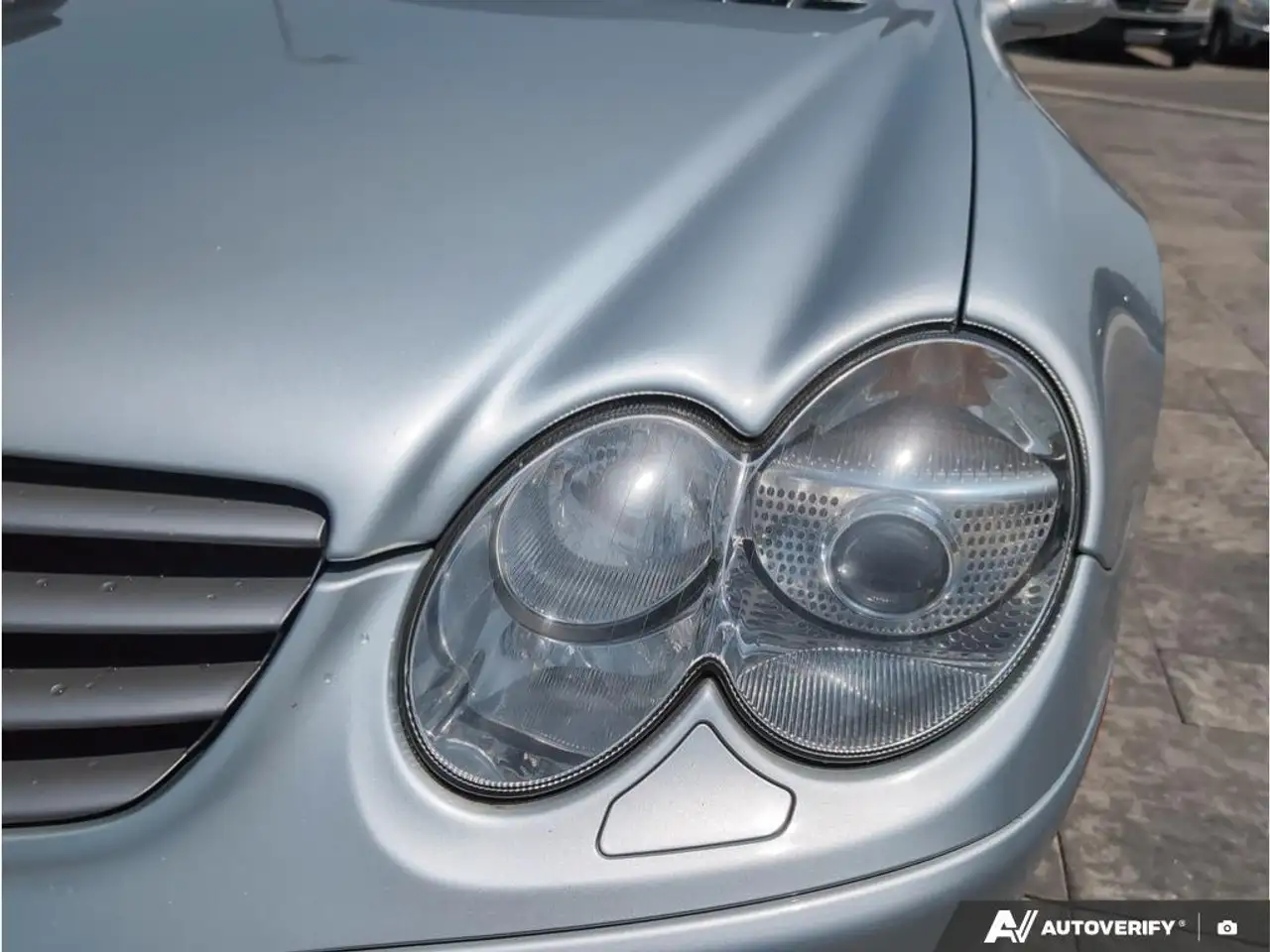 Mercedes-Benz SL photo Mercedes-Benz SL