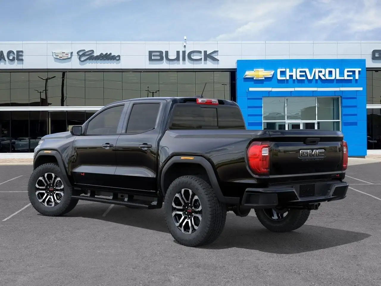 GMC Canyon photo GMC Canyon