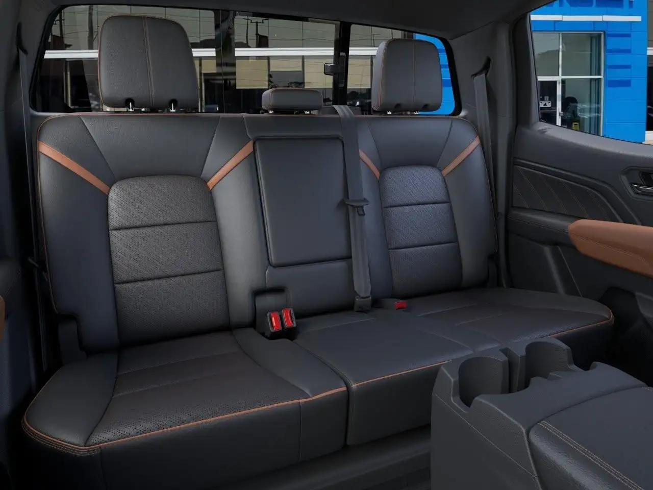 GMC Canyon photo GMC Canyon