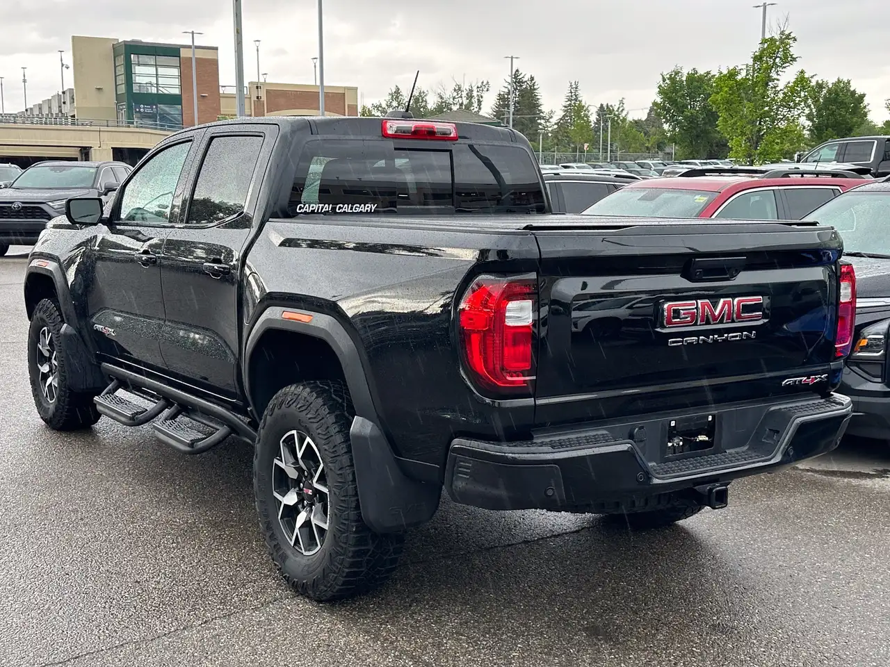 GMC Canyon снимка GMC Canyon