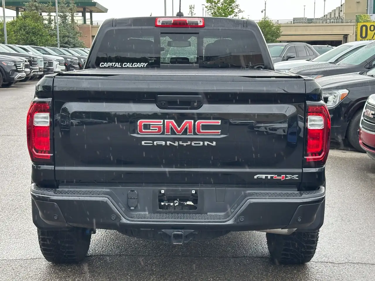 GMC Canyon снимка GMC Canyon
