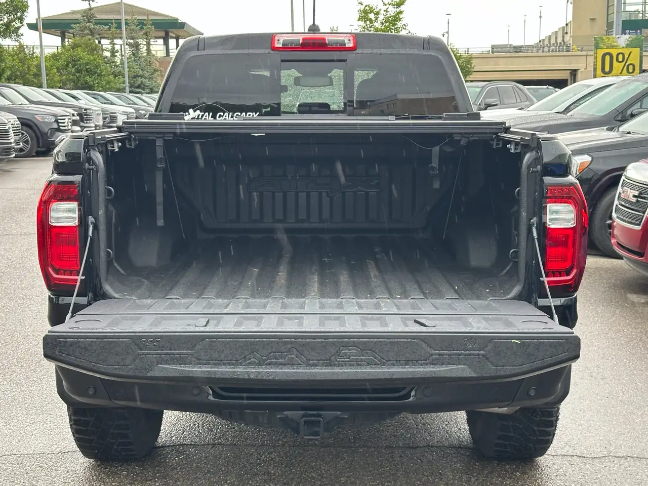 GMC Canyon снимка GMC Canyon