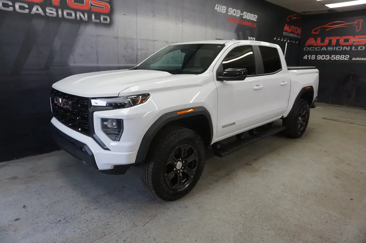 GMC Canyon photo GMC Canyon