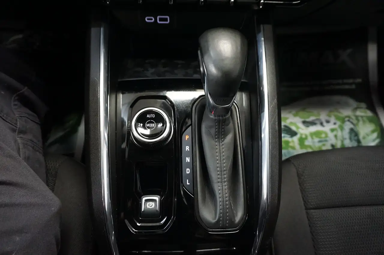 GMC Canyon photo GMC Canyon