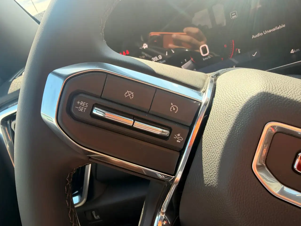 GMC Canyon photo GMC Canyon