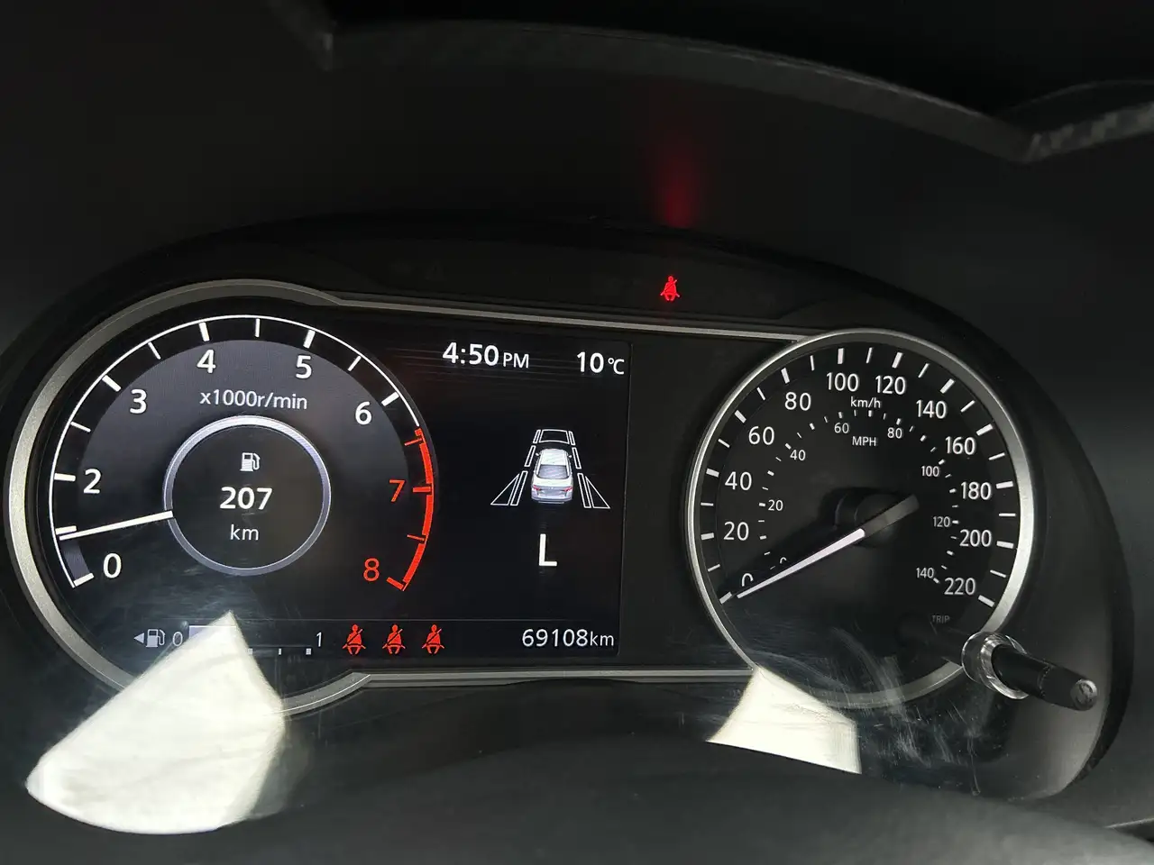 Nissan Versa снимка Nissan Versa