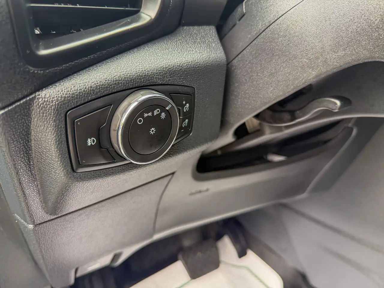Ford EcoSport photo Ford EcoSport