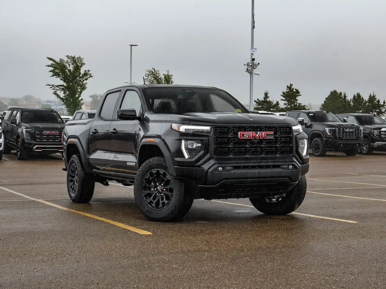 GMC Canyon снимка GMC Canyon