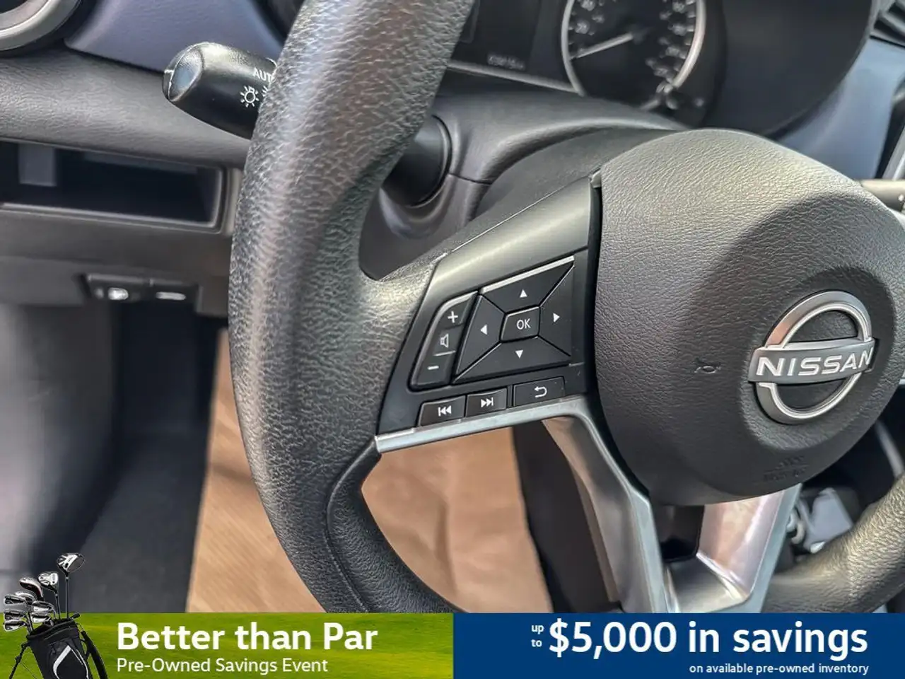 Nissan Versa снимка Nissan Versa