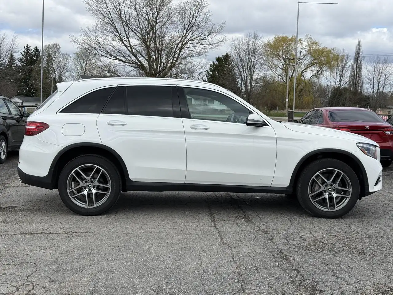 Mercedes-Benz GLC снимка Mercedes-Benz GLC