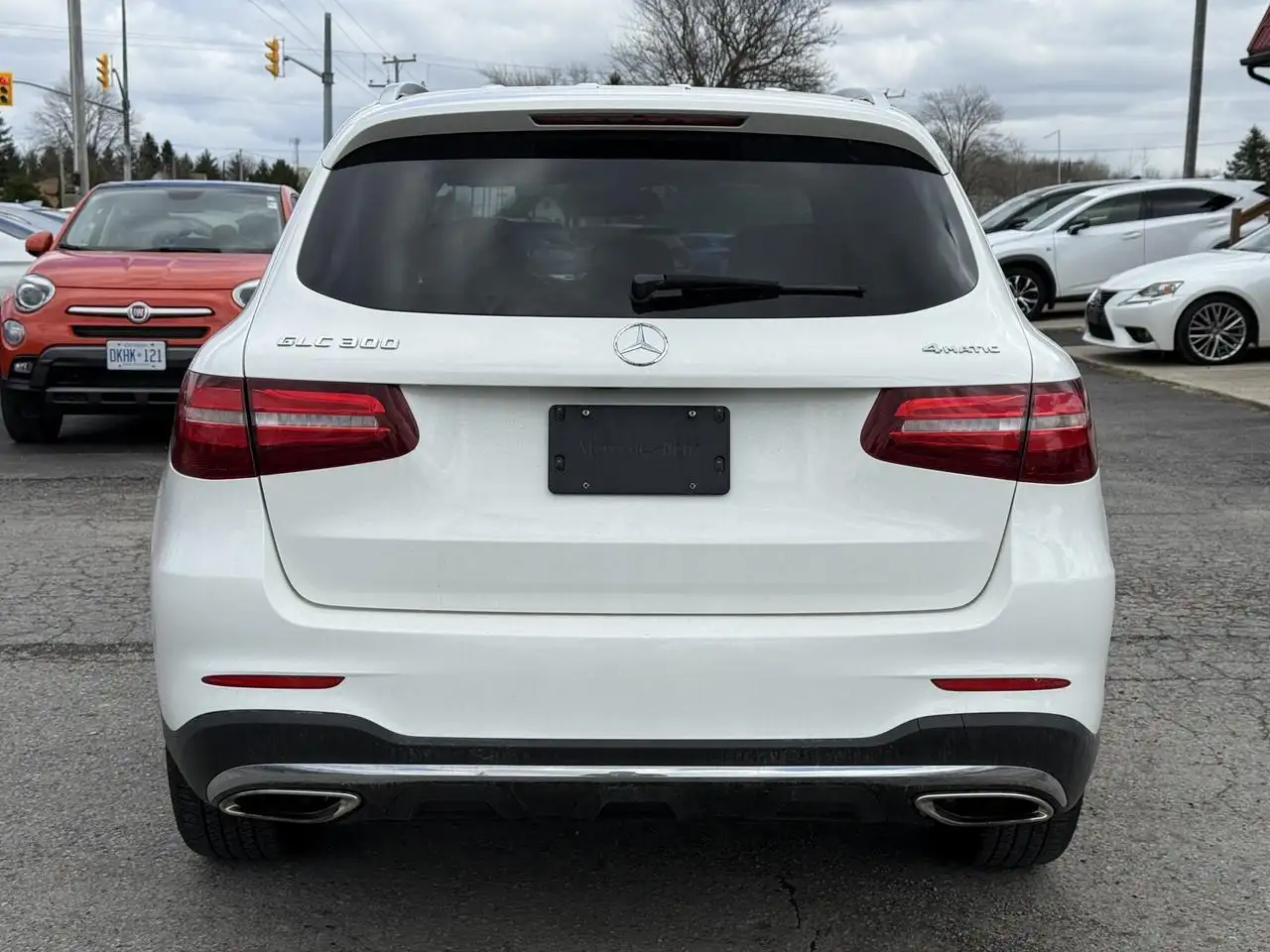 Mercedes-Benz GLC снимка Mercedes-Benz GLC