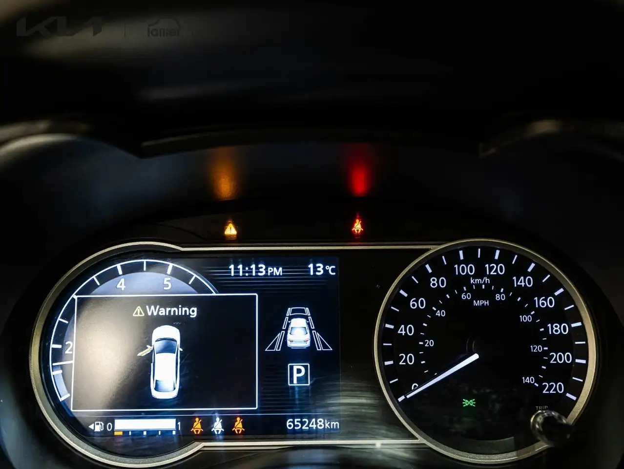 Nissan Versa снимка Nissan Versa