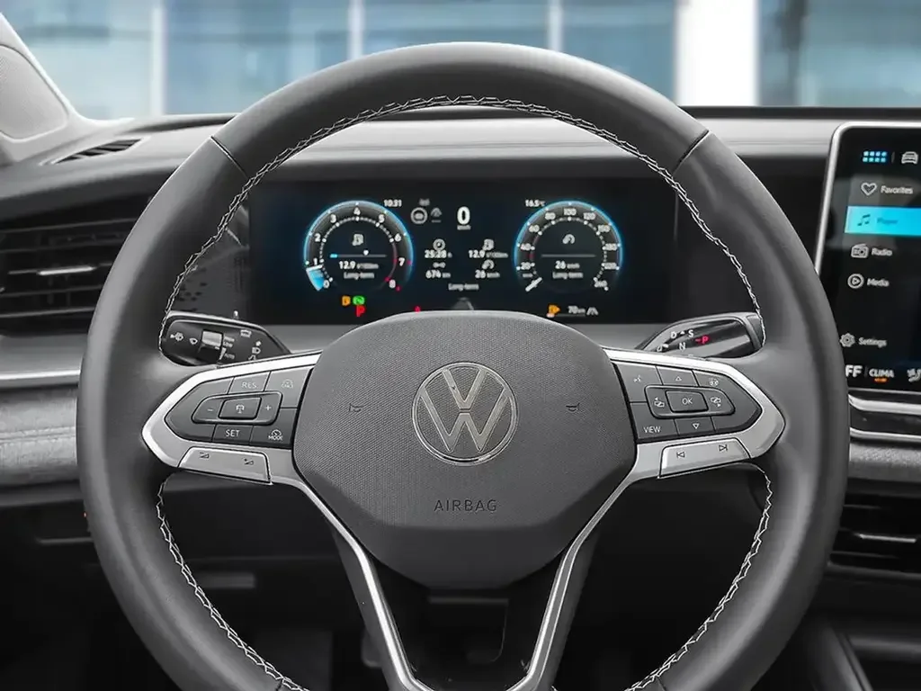 Volkswagen Tiguan снимка Volkswagen Tiguan