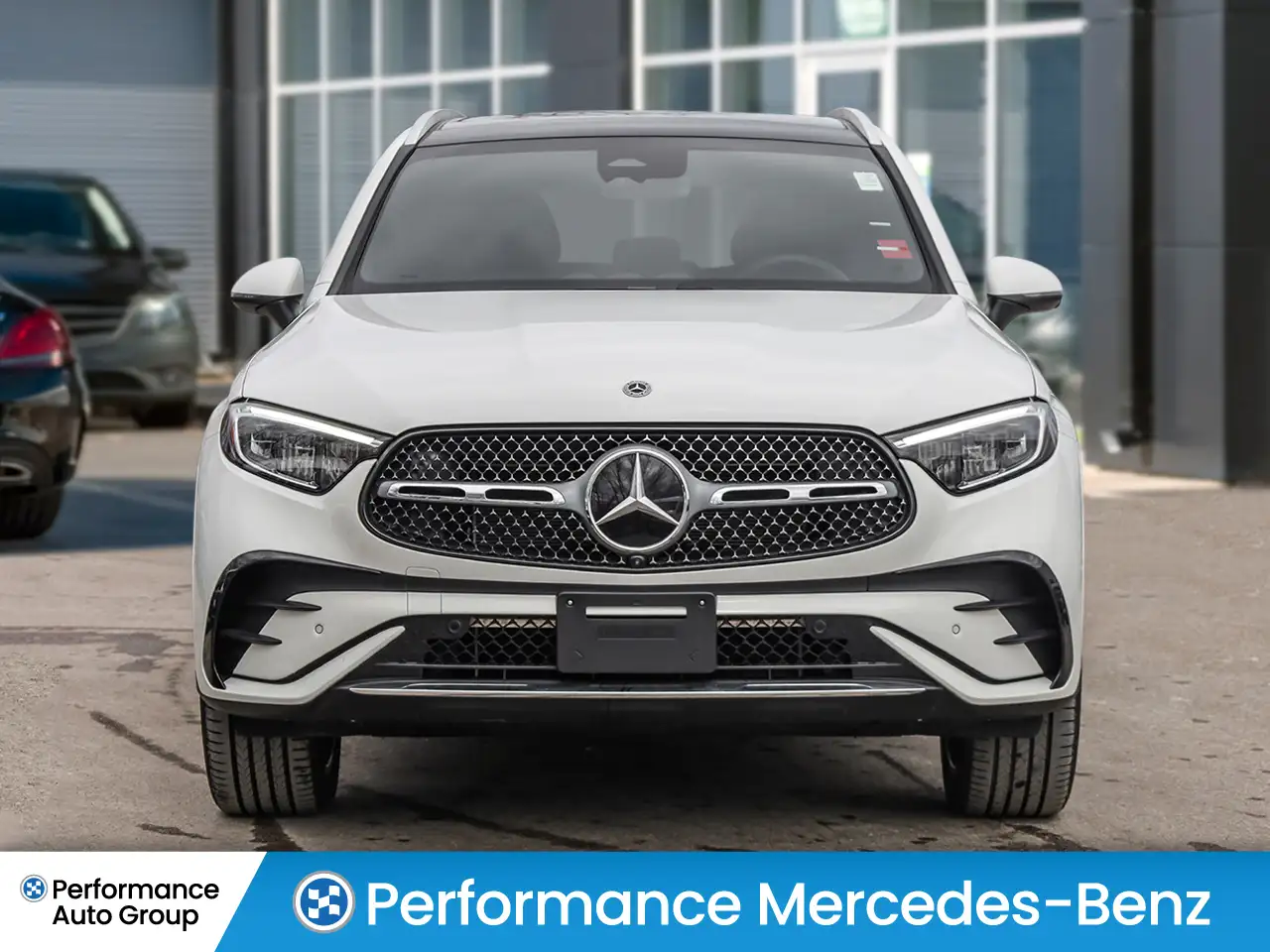 Mercedes-Benz GLC снимка Mercedes-Benz GLC