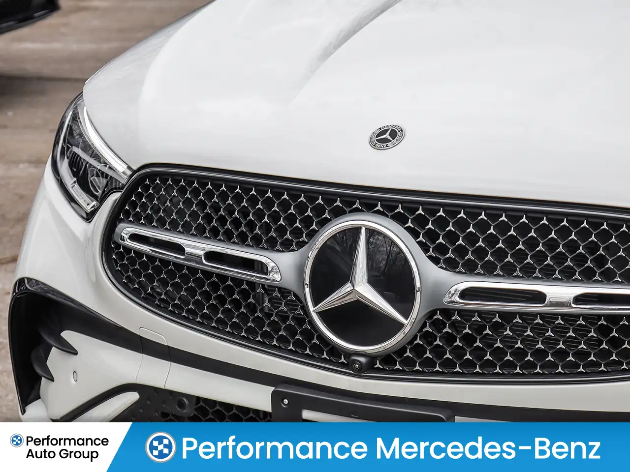 Mercedes-Benz GLC снимка Mercedes-Benz GLC