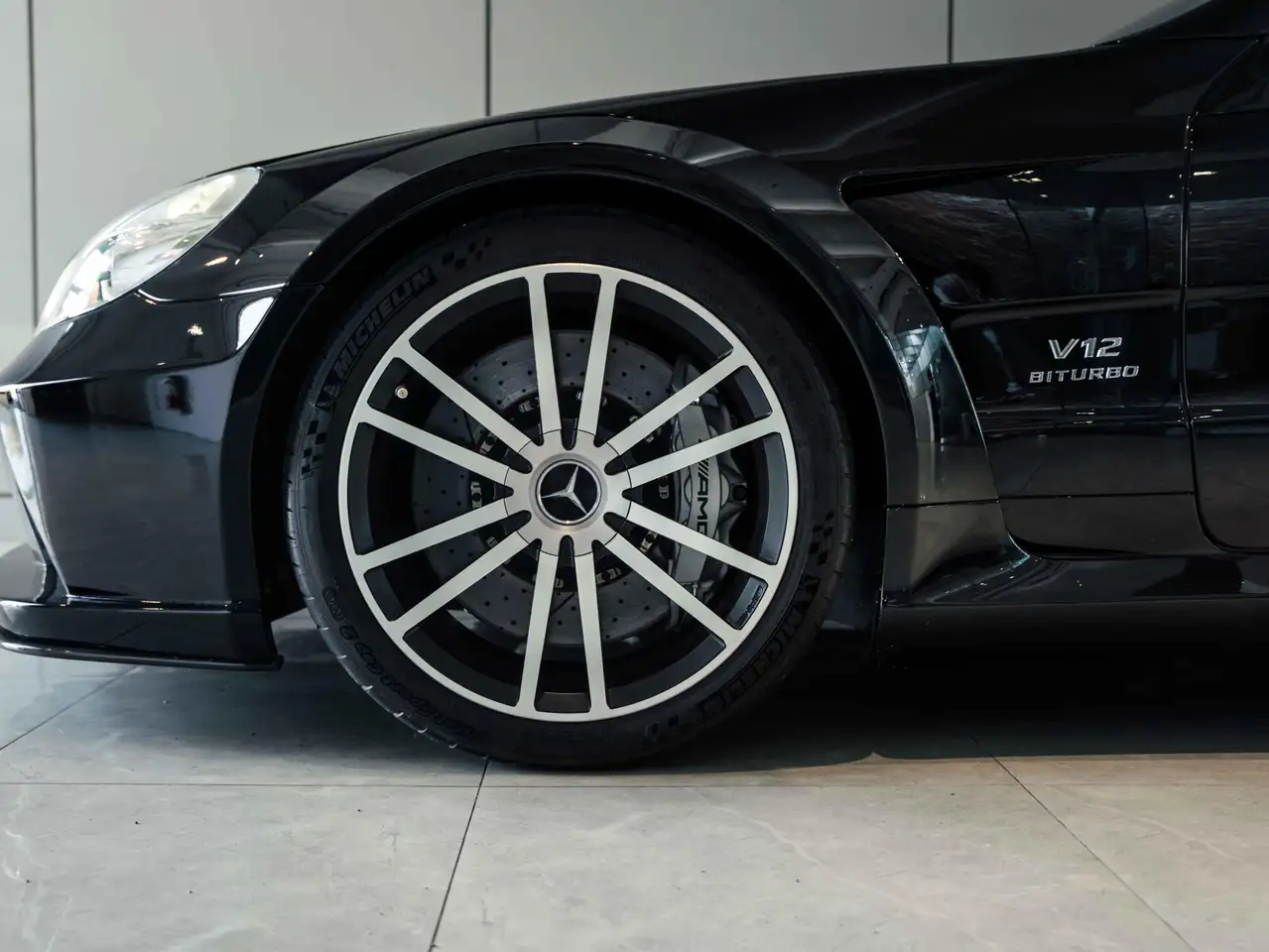 Mercedes-Benz SL снимка Mercedes-Benz SL