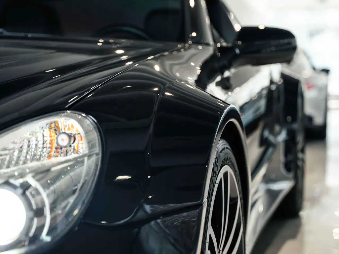 Mercedes-Benz SL снимка Mercedes-Benz SL
