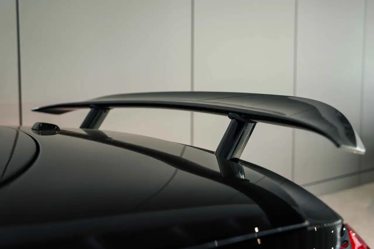 Mercedes-Benz SL снимка Mercedes-Benz SL
