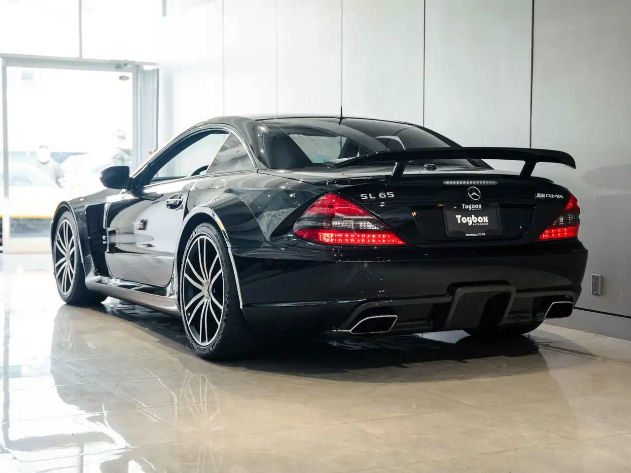 Mercedes-Benz SL снимка Mercedes-Benz SL