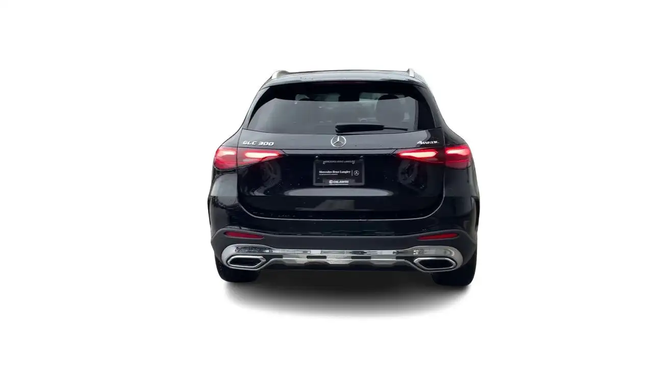 Mercedes-Benz GLC снимка Mercedes-Benz GLC