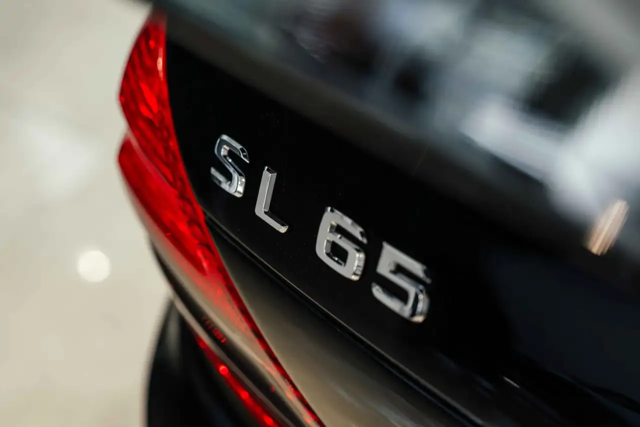 Mercedes-Benz SL снимка Mercedes-Benz SL