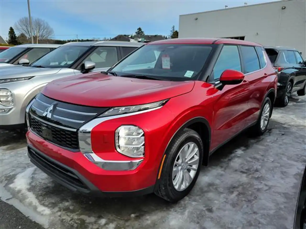 Mitsubishi Outlander снимка Mitsubishi Outlander