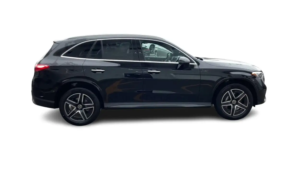 Mercedes-Benz GLC снимка Mercedes-Benz GLC